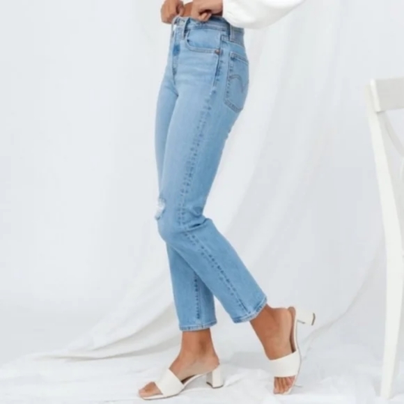 Levi's Wedgie Crop Straight Leg Jeans Distressed Tango Blue - Picture 9 of 16